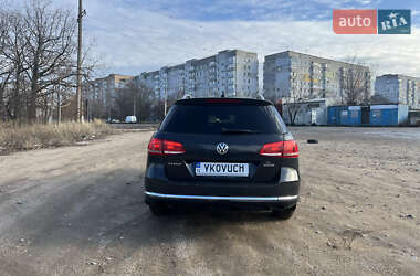 Універсал Volkswagen Passat 2012 в Кропивницькому