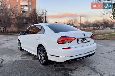 Седан Volkswagen Passat 2018 в Пирятине
