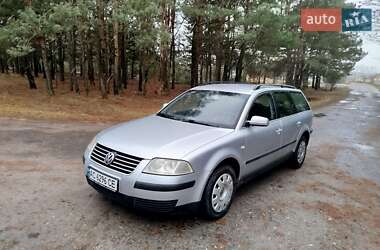 Универсал Volkswagen Passat 2001 в Ратным