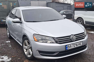 Седан Volkswagen Passat 2012 в Олександрії