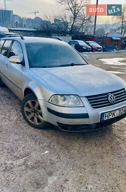 Універсал Volkswagen Passat 2003 в Києві