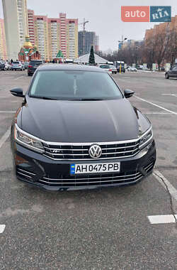 Седан Volkswagen Passat 2017 в Броварах