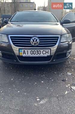 Седан Volkswagen Passat 2009 в Києві