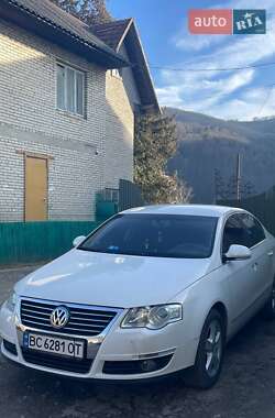 Седан Volkswagen Passat 2007 в Сколе