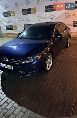 Седан Volkswagen Passat 2013 в Сумах