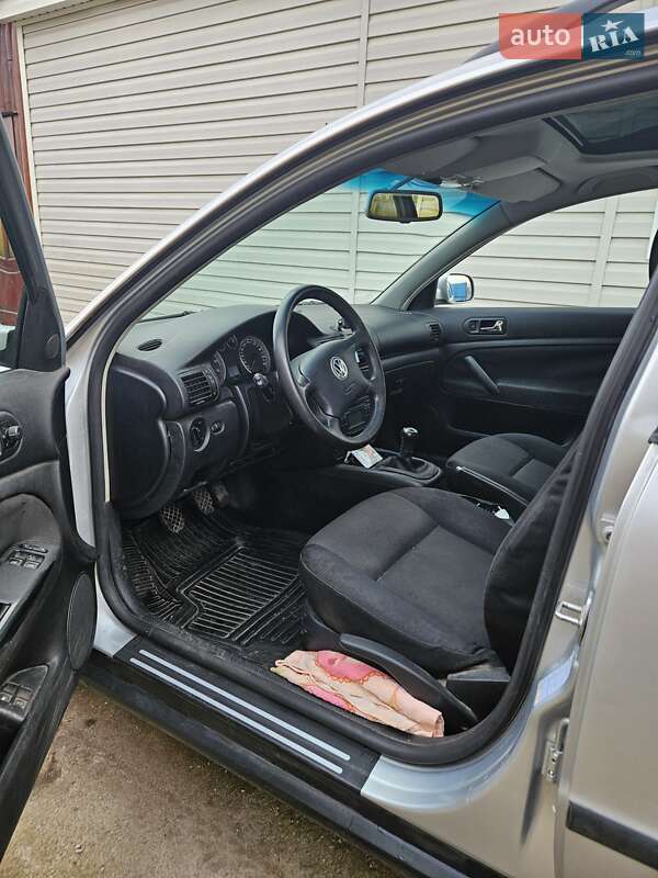 Универсал Volkswagen Passat 2002 в Кропивницком