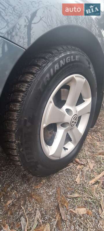 Универсал Volkswagen Passat 2011 в Харькове