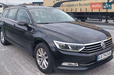 Універсал Volkswagen Passat 2018 в Львові