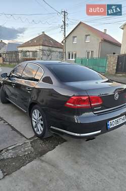 Седан Volkswagen Passat 2011 в 