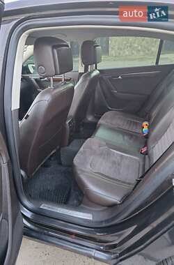 Седан Volkswagen Passat 2011 в 