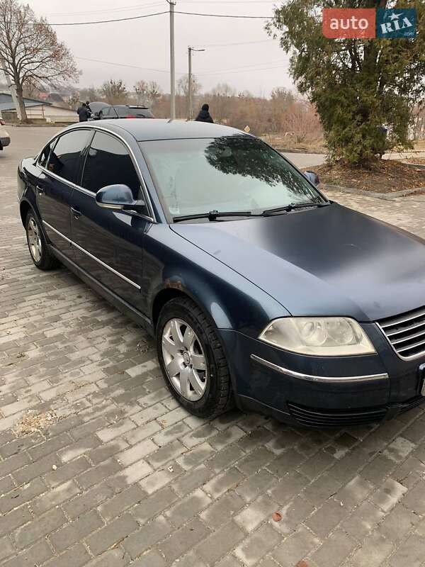 Седан Volkswagen Passat 2004 в Фастові