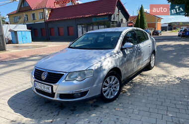 Седан Volkswagen Passat 2005 в Коломиї