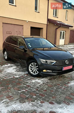 Універсал Volkswagen Passat 2017 в Івано-Франківську