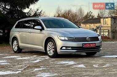 Універсал Volkswagen Passat 2015 в Луцьку