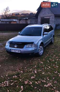 Універсал Volkswagen Passat 2001 в Рахові