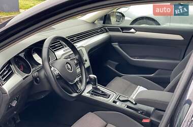 Универсал Volkswagen Passat 2017 в Калуше