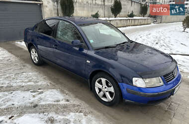 Седан Volkswagen Passat 2000 в Тернополе