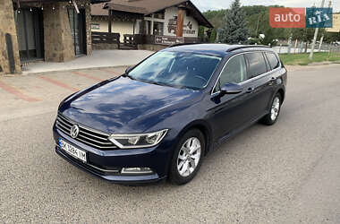 Универсал Volkswagen Passat 2016 в Ровно