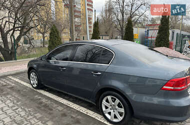 Седан Volkswagen Passat 2013 в Вінниці