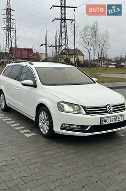 Універсал Volkswagen Passat 2011 в Ірпені