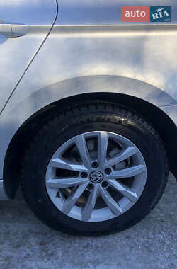 Универсал Volkswagen Passat 2019 в 