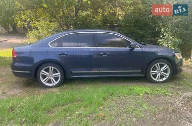 Седан Volkswagen Passat 2014 в Запоріжжі