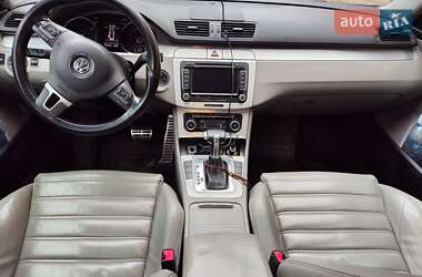 Универсал Volkswagen Passat 2010 в Киеве