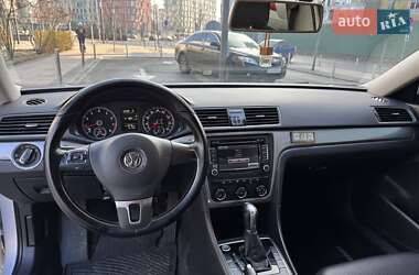 Седан Volkswagen Passat 2015 в Києві