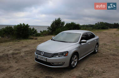 Седан Volkswagen Passat 2015 в Києві