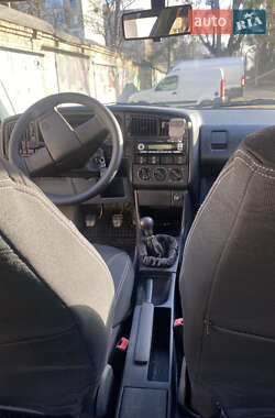 Седан Volkswagen Passat 1988 в 