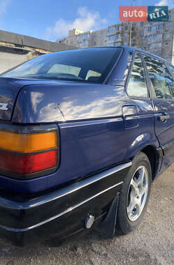 Седан Volkswagen Passat 1988 в 