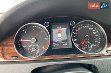 Седан Volkswagen Passat 2012 в 