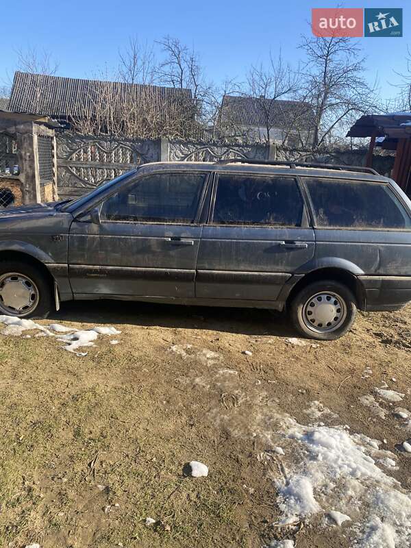 Универсал Volkswagen Passat 1988 в Яворове фото 2 Универсал Volkswagen Passat 1988 в Яворове