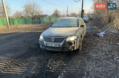 Універсал Volkswagen Passat 2006 в Добропіллі