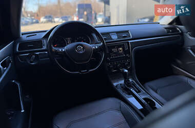 Седан Volkswagen Passat 2016 в 