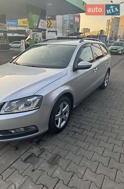 Універсал Volkswagen Passat 2013 в Тячеві