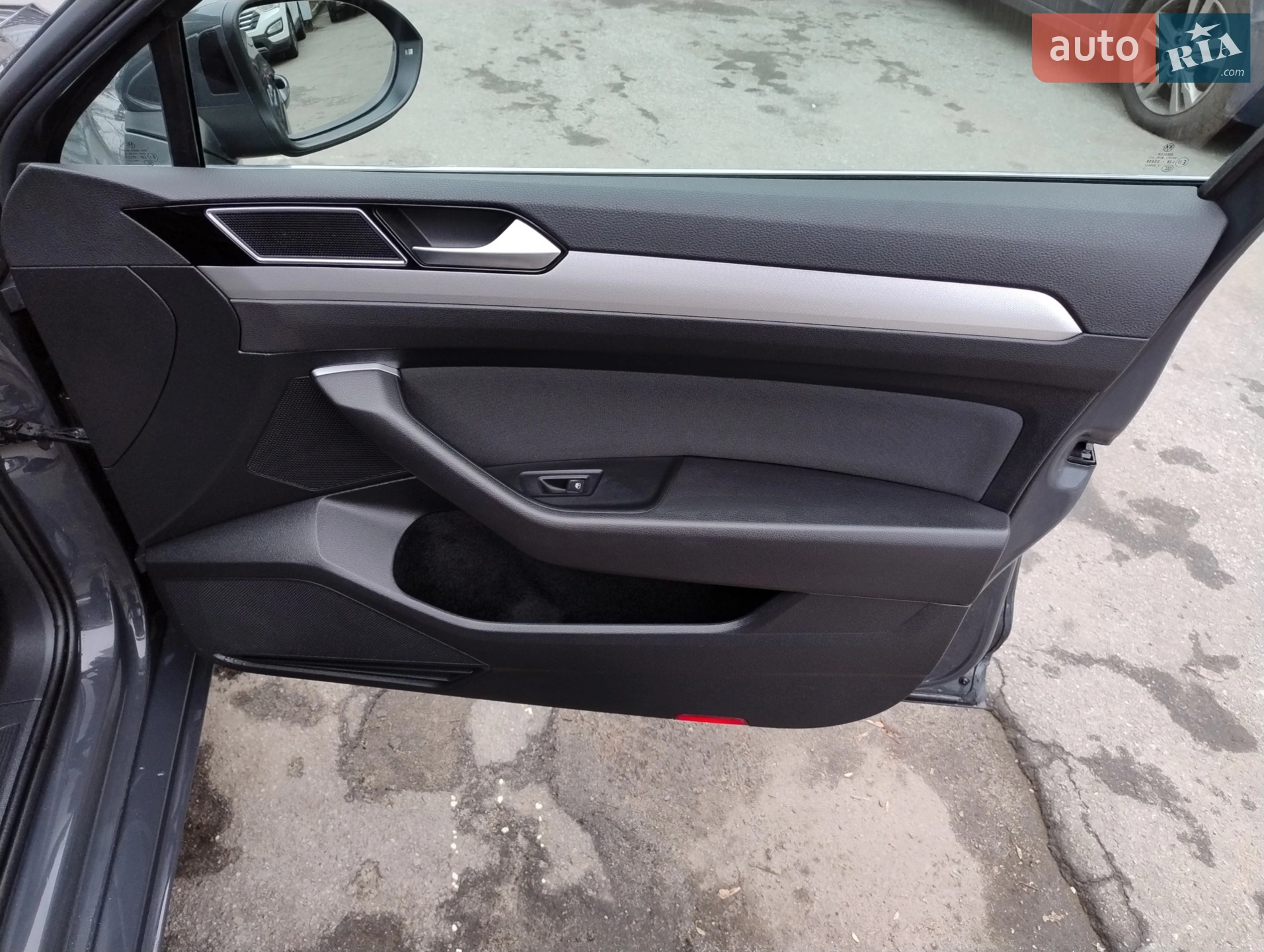 2019 Volkswagen Passat - мініатюра 33
