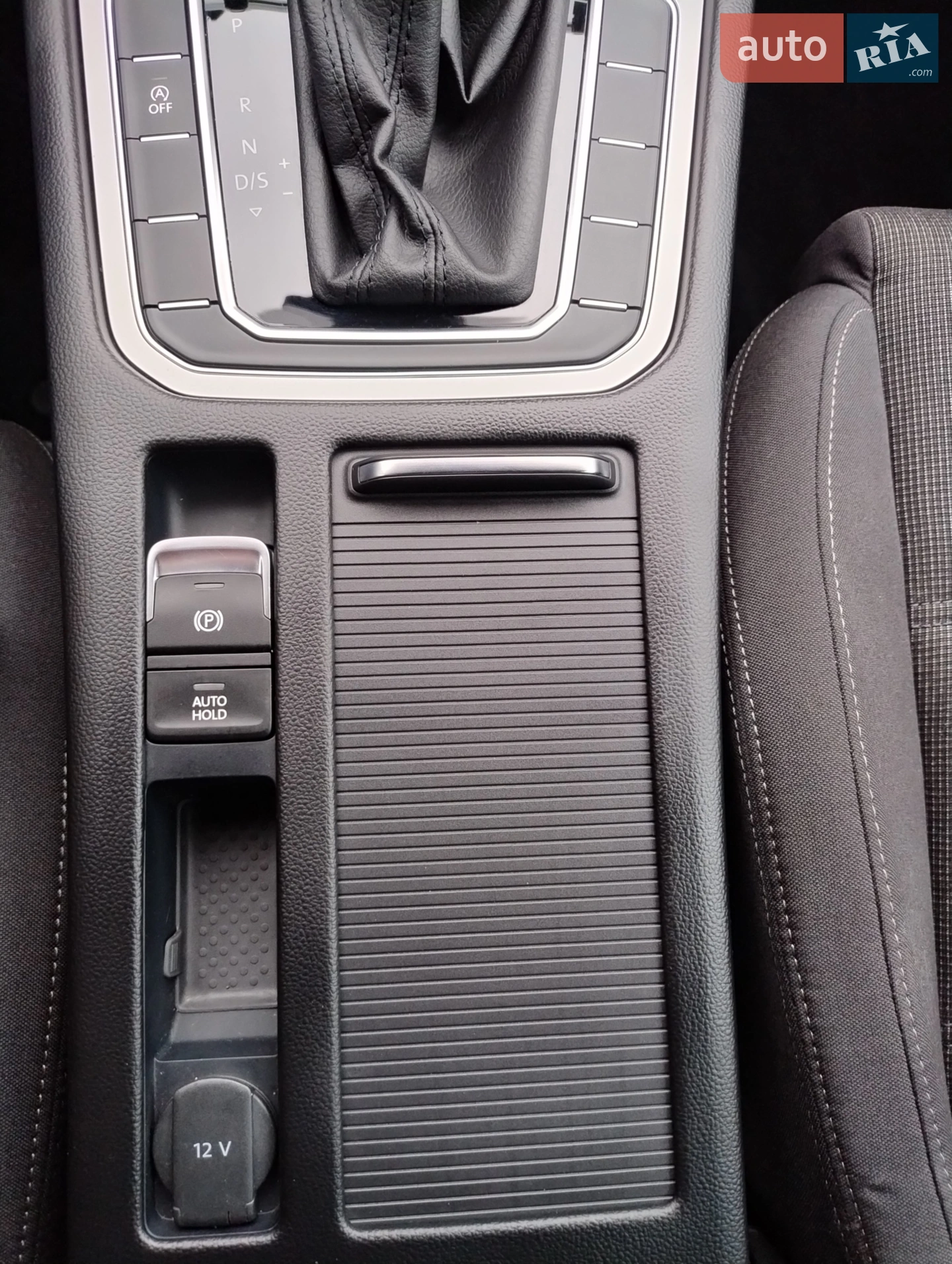 2019 Volkswagen Passat - мініатюра 4