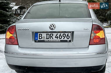 Седан Volkswagen Passat 2004 в Трускавці