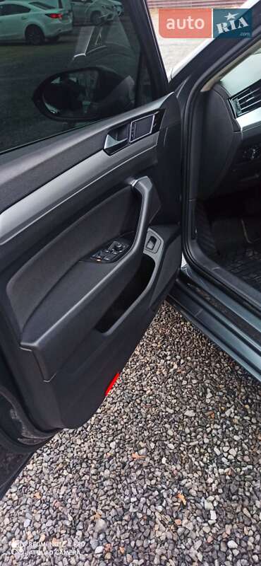 Универсал Volkswagen Passat 2016 в Виннице