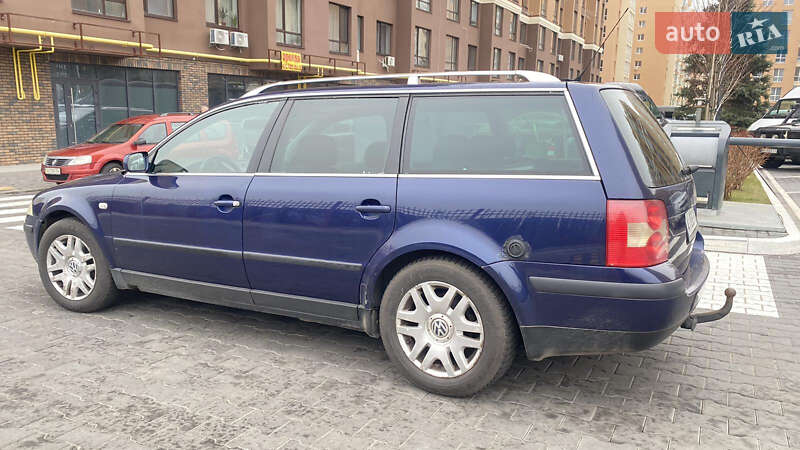 Універсал Volkswagen Passat 2004 в Києві