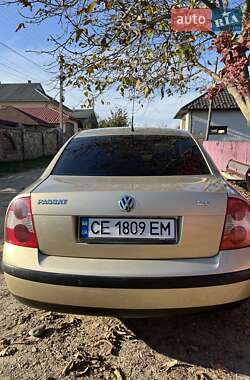 Седан Volkswagen Passat 2003 в Глибокій