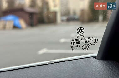 Седан Volkswagen Passat 2013 в Киеве