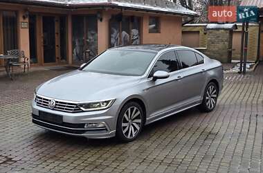 Седан Volkswagen Passat 2018 в Мукачево