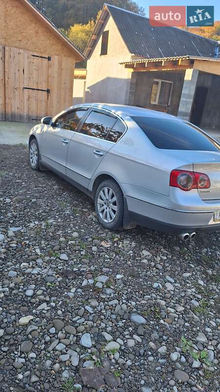 Седан Volkswagen Passat 2008 в Ужгороде
