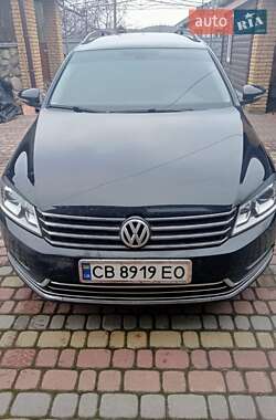 Універсал Volkswagen Passat 2012 в Чернігові