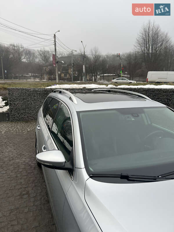 Універсал Volkswagen Passat 2011 в Львові