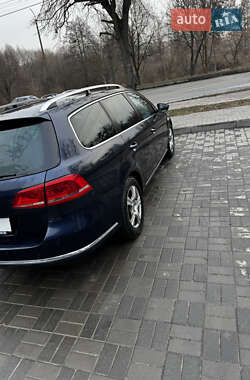 Універсал Volkswagen Passat 2011 в Вінниці