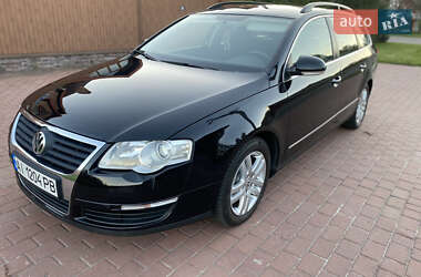 Універсал Volkswagen Passat 2009 в Києві