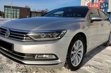 Універсал Volkswagen Passat 2015 в Ковелі